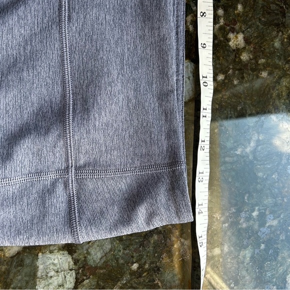 Outdoor Voices leggings. Excellent condition. Blue/grey heathered color. Size L - Picture 8 of 10